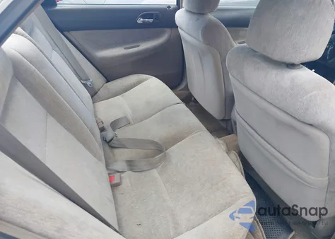 1994 Honda Accord Lx/Ex from USA, damaged, VIN 1HGCD564XRA014313